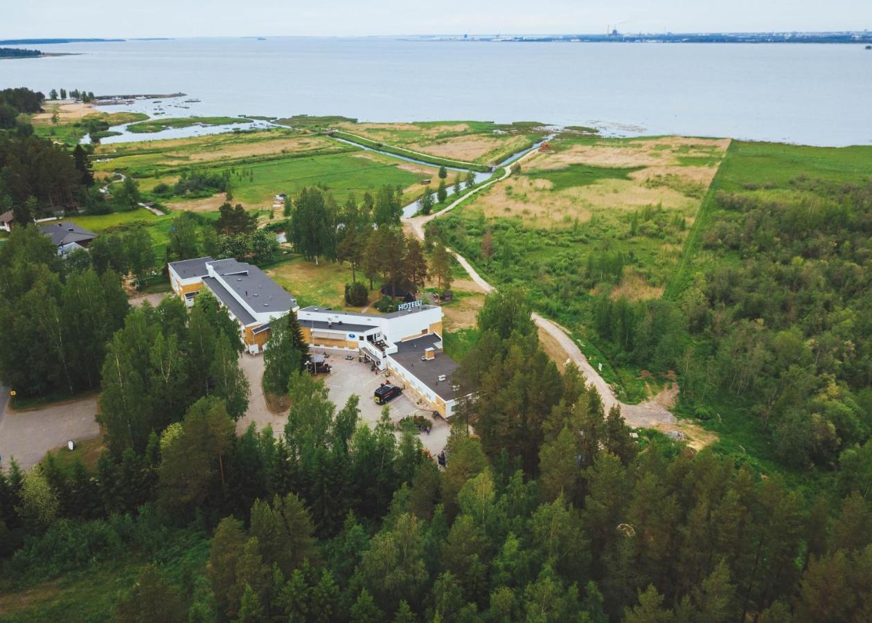 Finlandia Hotel Airport Oulu Кемпеле Екстериор снимка