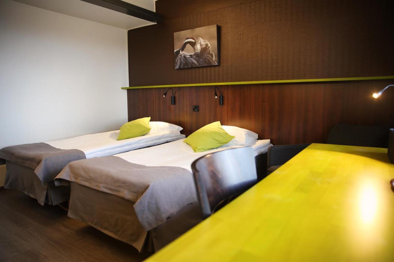 Finlandia Hotel Airport Oulu Кемпеле Екстериор снимка