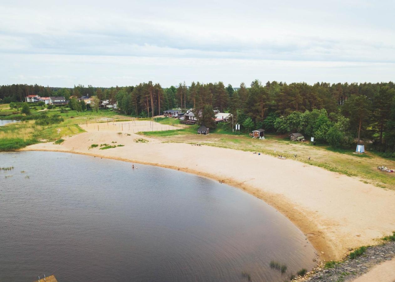 Finlandia Hotel Airport Oulu Кемпеле Екстериор снимка