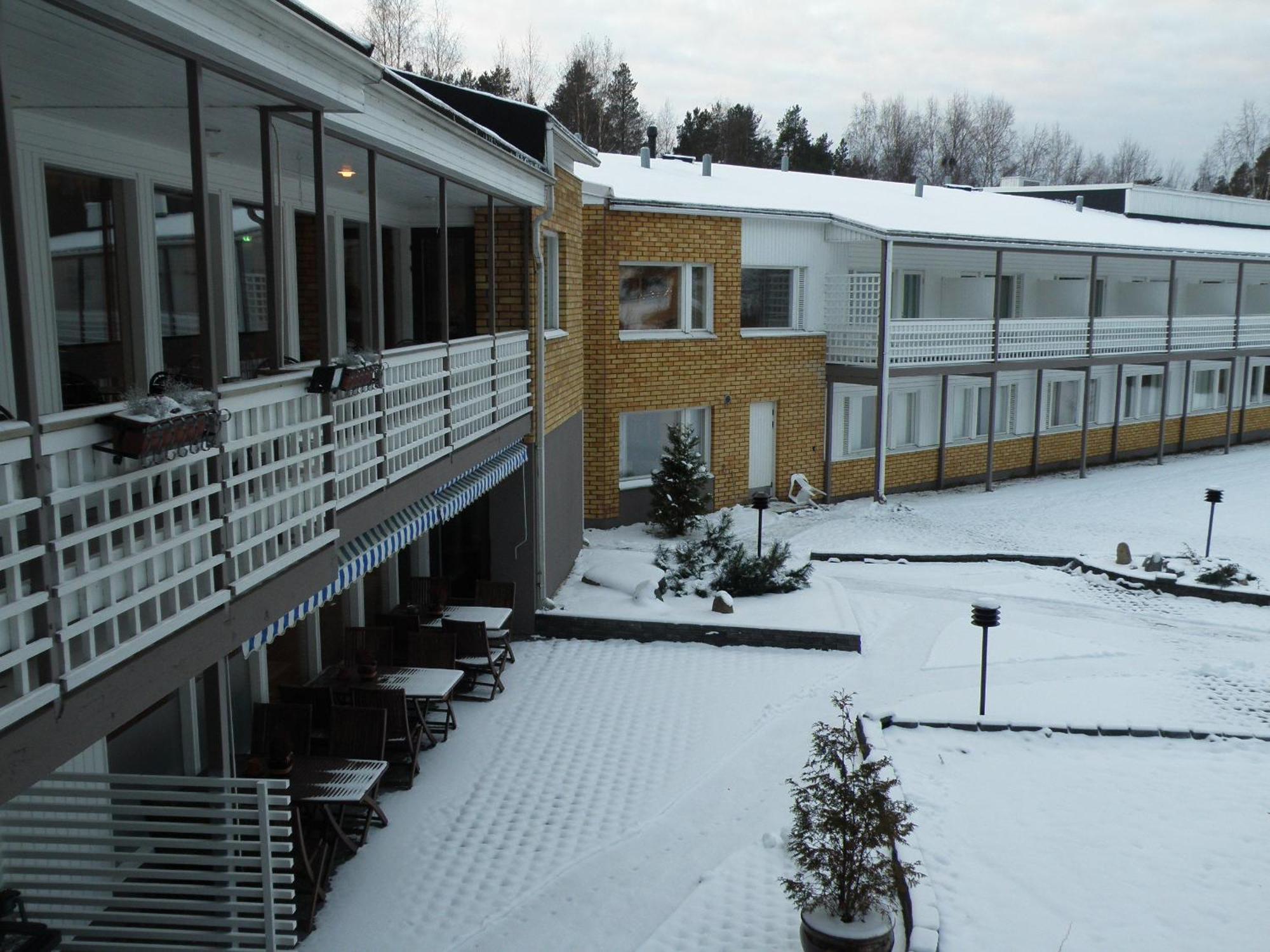 Finlandia Hotel Airport Oulu Кемпеле Екстериор снимка