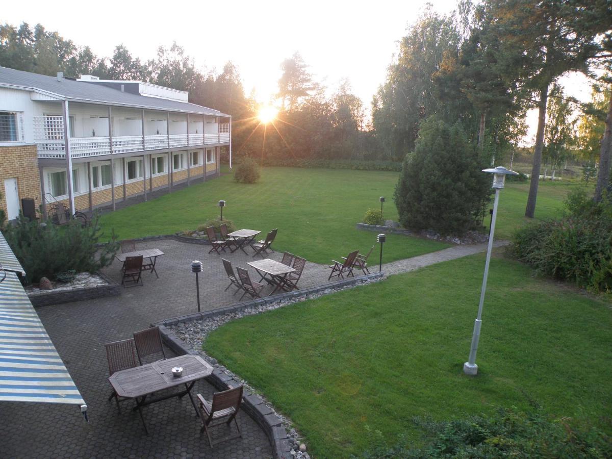 Finlandia Hotel Airport Oulu Кемпеле Екстериор снимка
